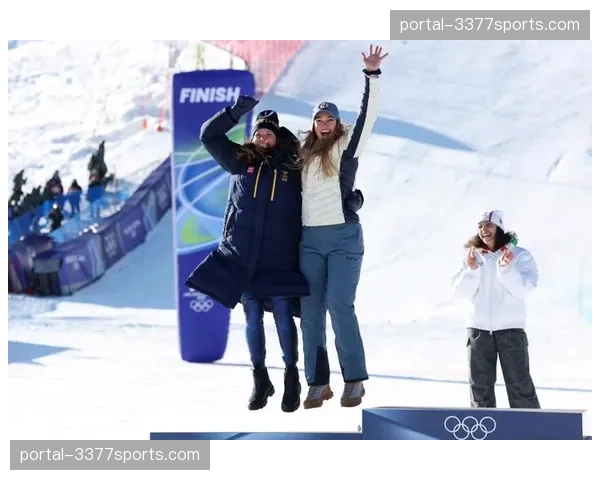 米兰冬奥会单板滑雪女子平行大回转资格赛：中国三选手宫乃莹、董宇悦、白欣卉止步