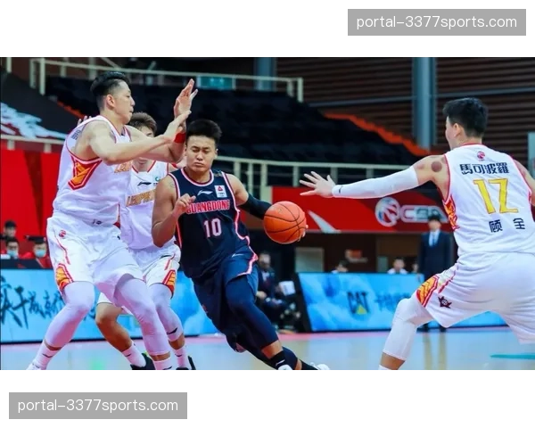 老将易建联确认本赛季结束后退役,广东队内线战术面临重构 老将易建联确认本赛季结束后退役,广东队内线战术面临重构