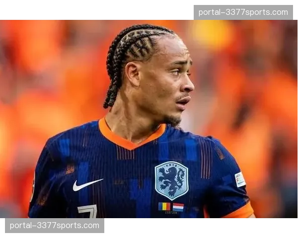 战术分析：哈维-西蒙斯如何导演了莱比锡的绝地反击