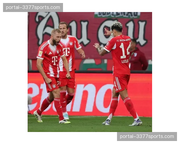 拜仁16岁前锋菲利普-冯陶贝参加一线队训练，青训新星受关注